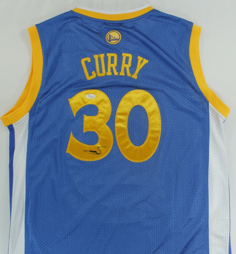 Online Sports Memorabilia Auction | Pristine Auction